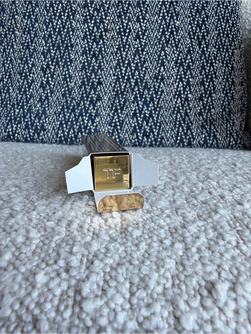Tom Ford SOLEIL Summer Lip Balm~ 02 Jet Set - Picture 5 of 15